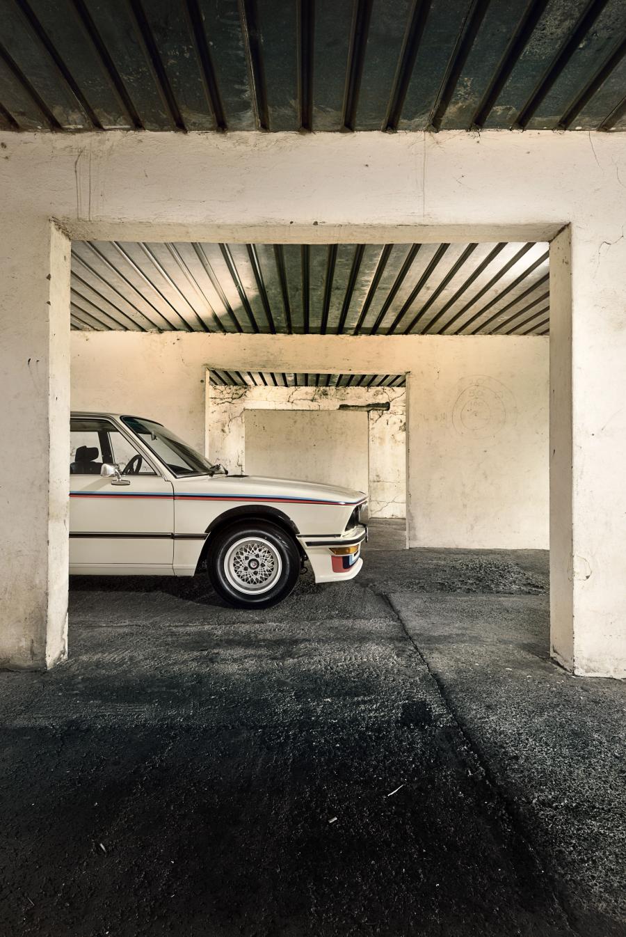  BMW 530 MLE (E12) 1976 года  (ZA) (фото 15 из 95)